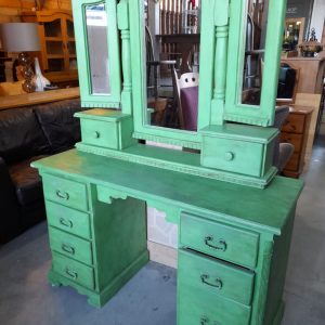 Green Dressing Table